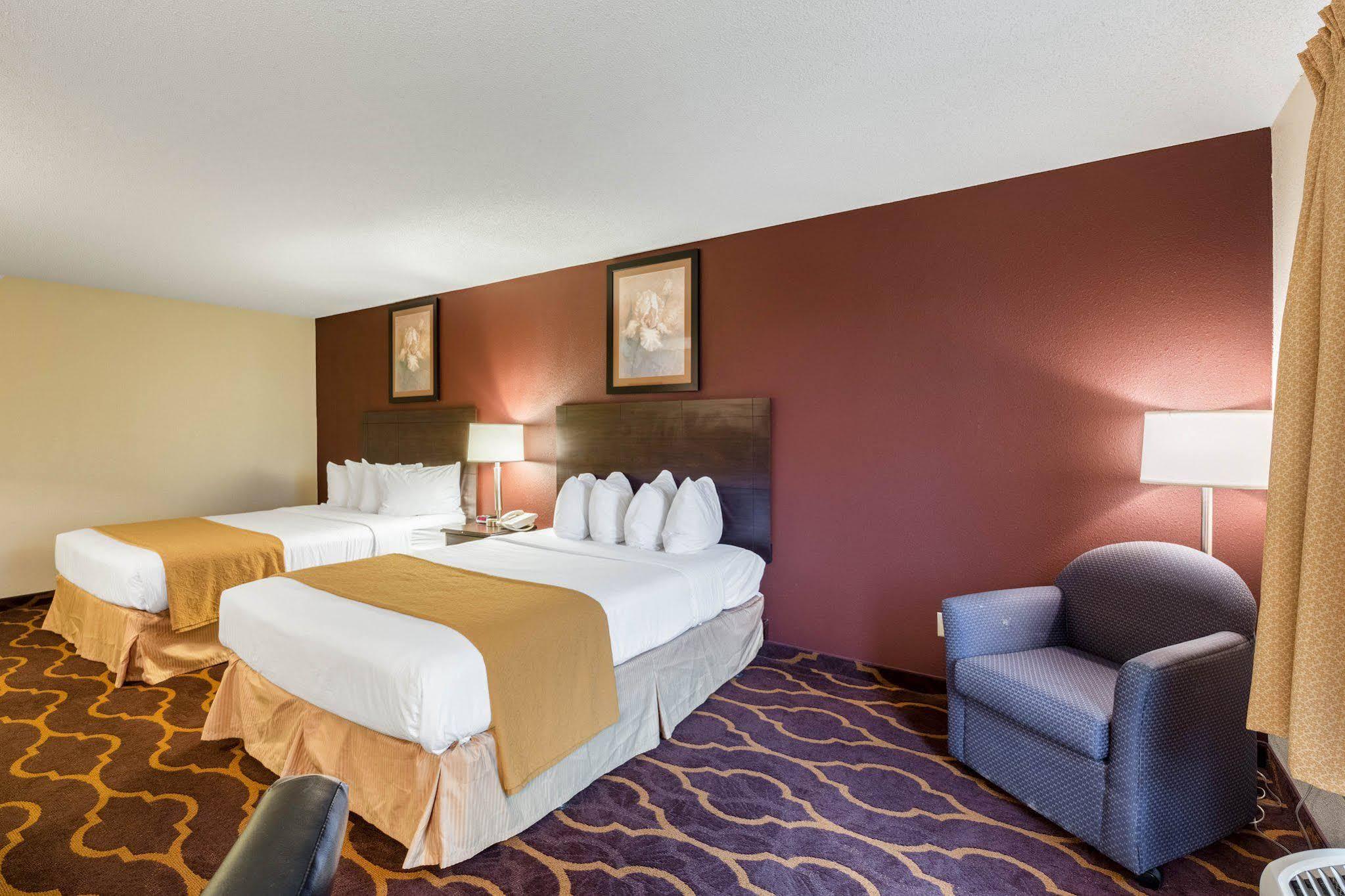 Quality Inn Kearney Esterno foto