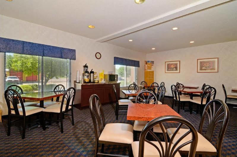Quality Inn Kearney Esterno foto
