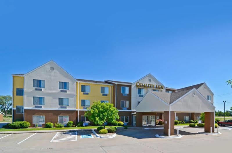 Quality Inn Kearney Esterno foto